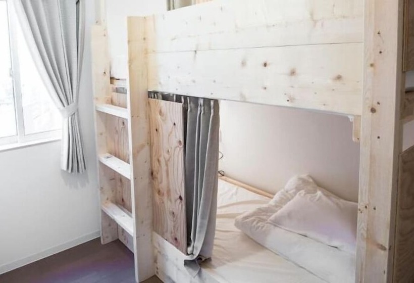 四人标准间, Iza Enoshima Guest House And Bar