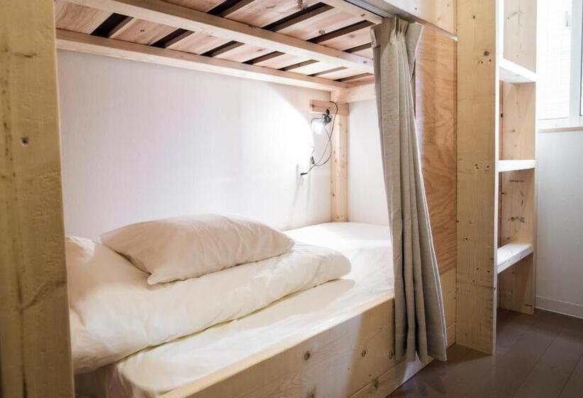 四人标准间, Iza Enoshima Guest House And Bar