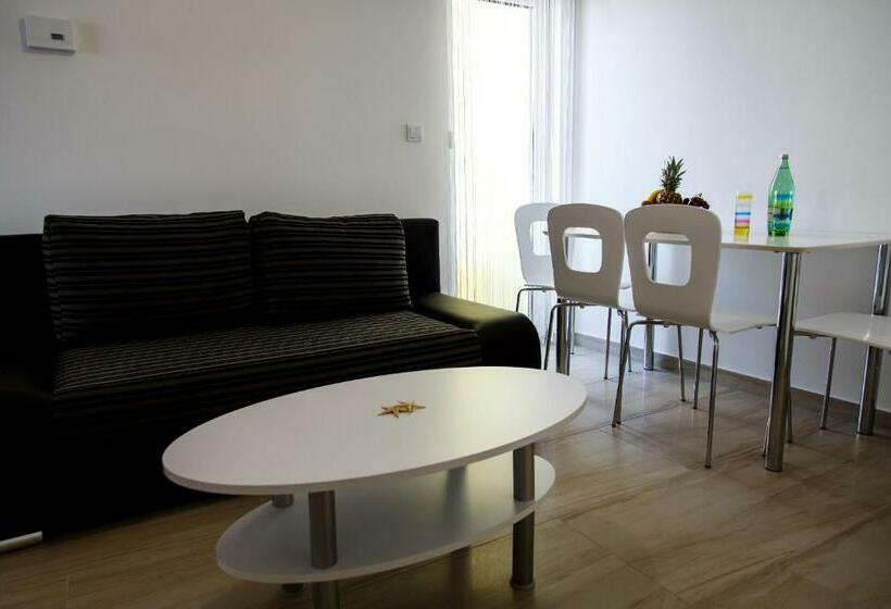 침실 1개 아파트, Nemira Sunny Apartments