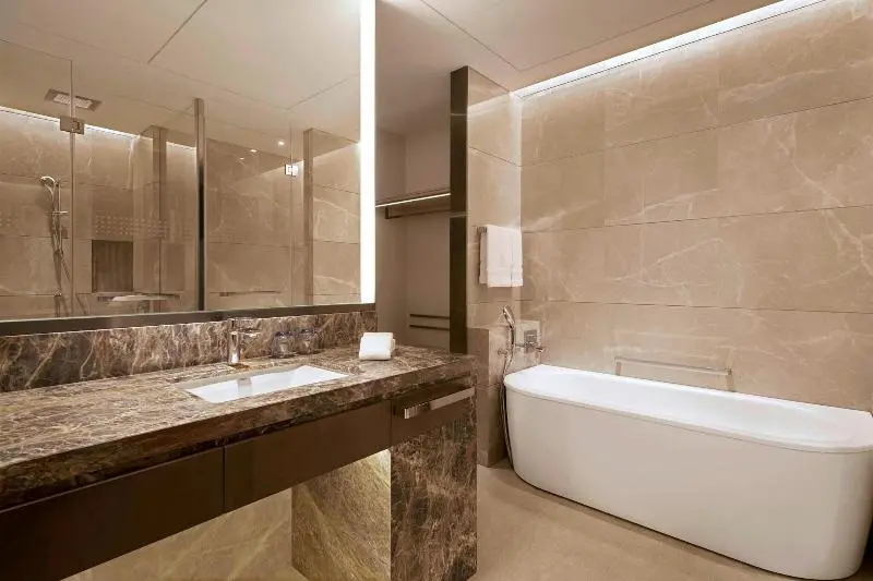 キングサイズベッドのデラックスルーム, Sheraton Shanghai Chongming