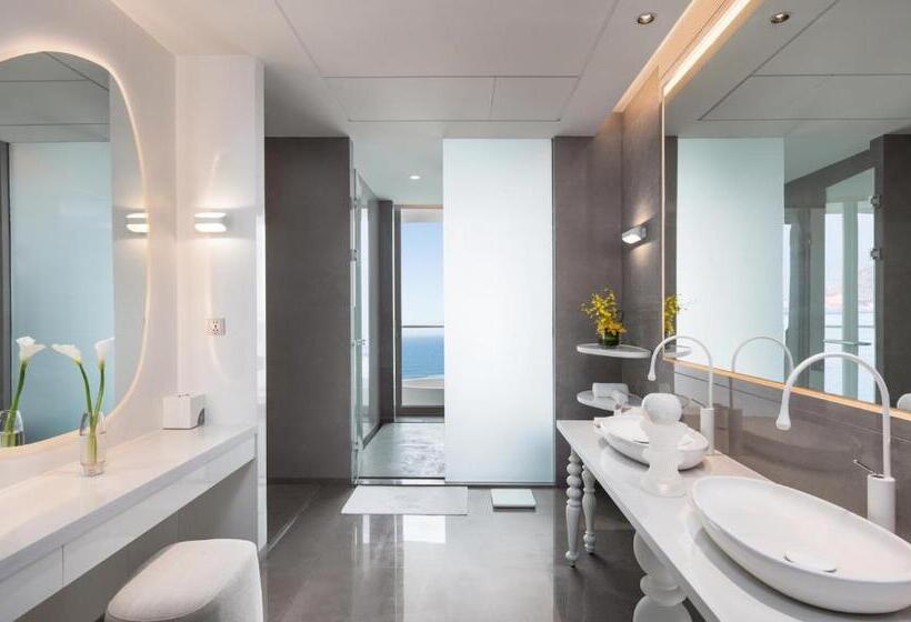 Номер Deluxe Кровать Кинг, The Mangrovetree Sanya Resort