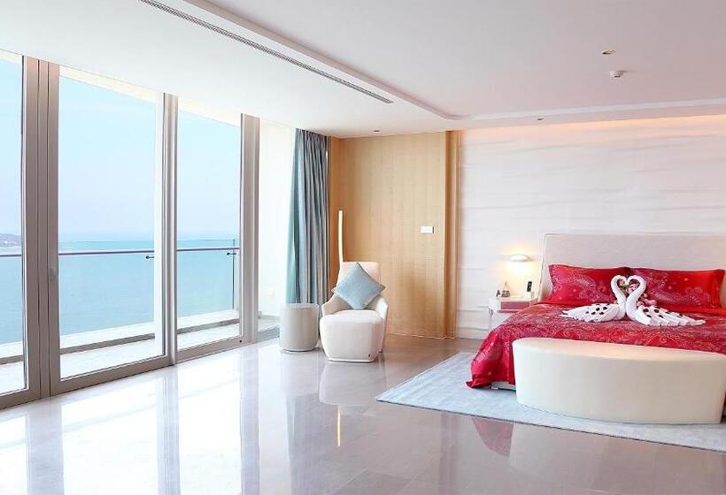 Королевский Люкс, The Mangrovetree Sanya Resort