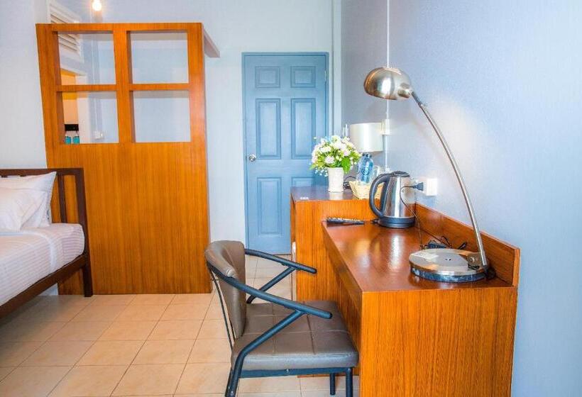 带阳台的豪华间, Khaolak Benzotel