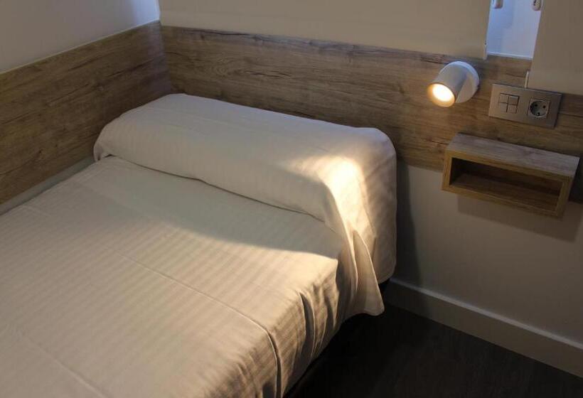 اتاق لوکس یک تخته, Deluxe Hostels & Suites Merida