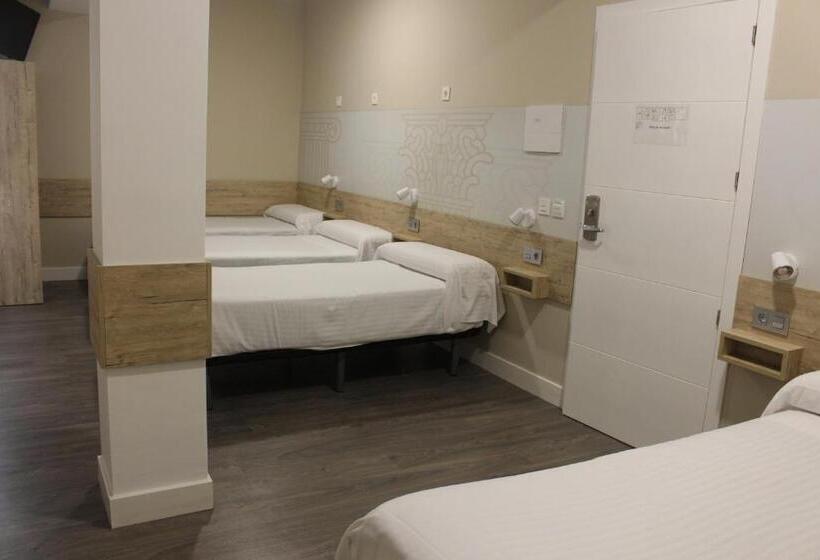 Четырехместный Номер Deluxe, Deluxe Hostels & Suites Merida