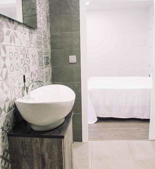 Люкс Повышенной Комфортности, Deluxe Hostels & Suites Merida