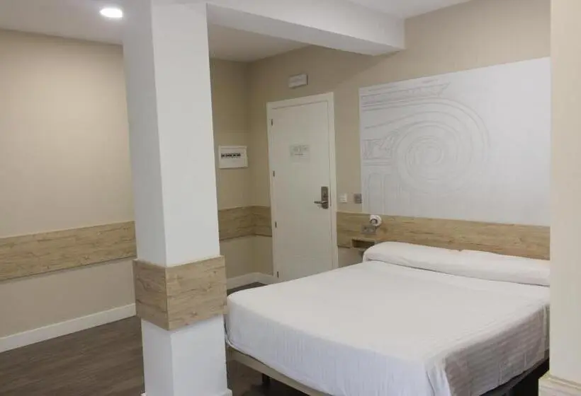 デラックススイート, Deluxe Hostels & Suites Merida