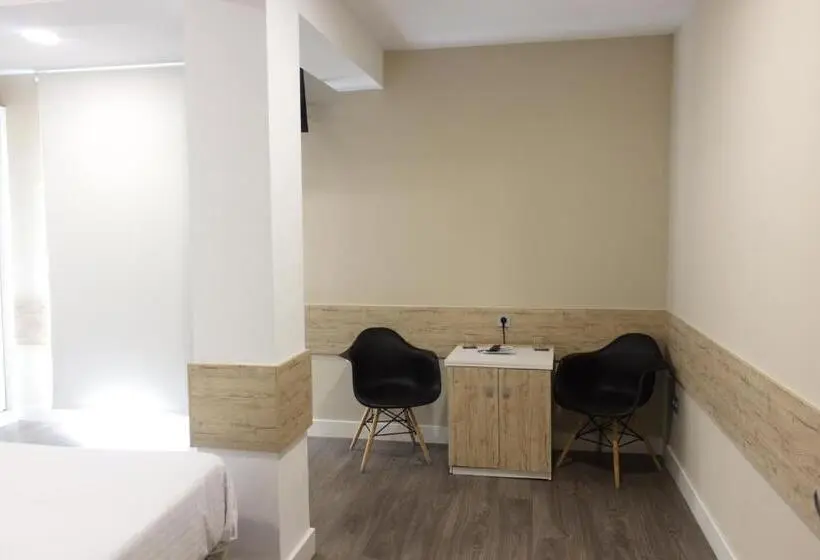 デラックススイート, Deluxe Hostels & Suites Merida