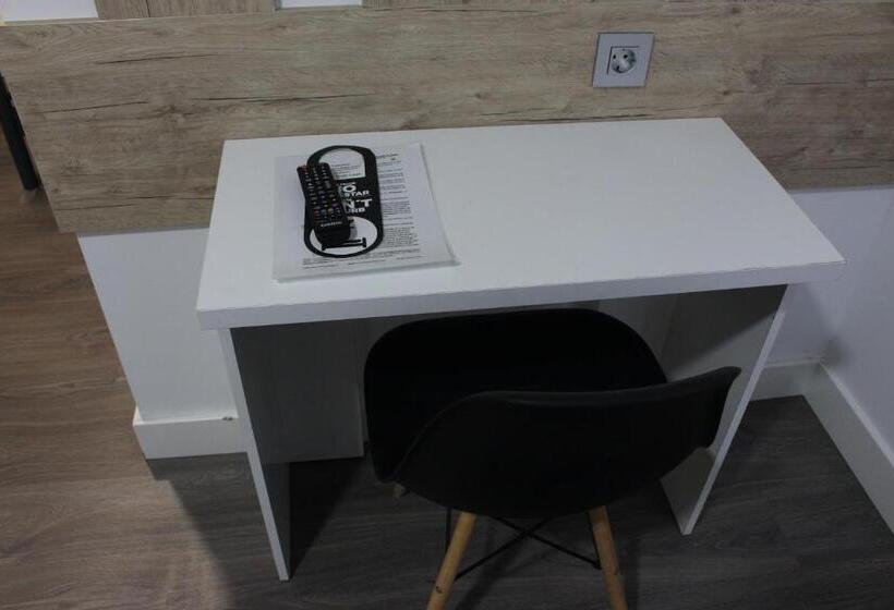 اتاق لوکس خانوادگی, Deluxe Hostels & Suites Merida