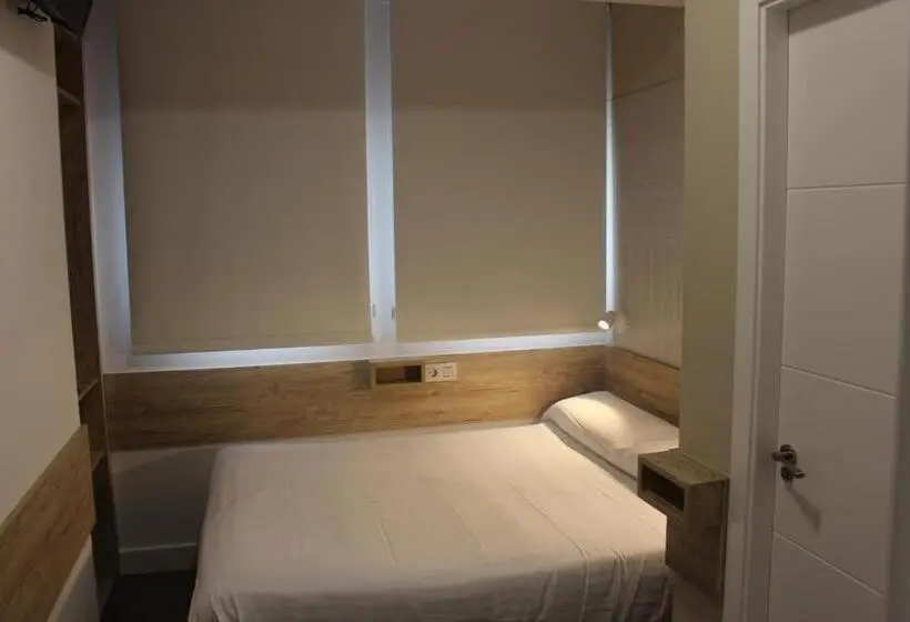 ベーシックルーム, Deluxe Hostels & Suites Merida