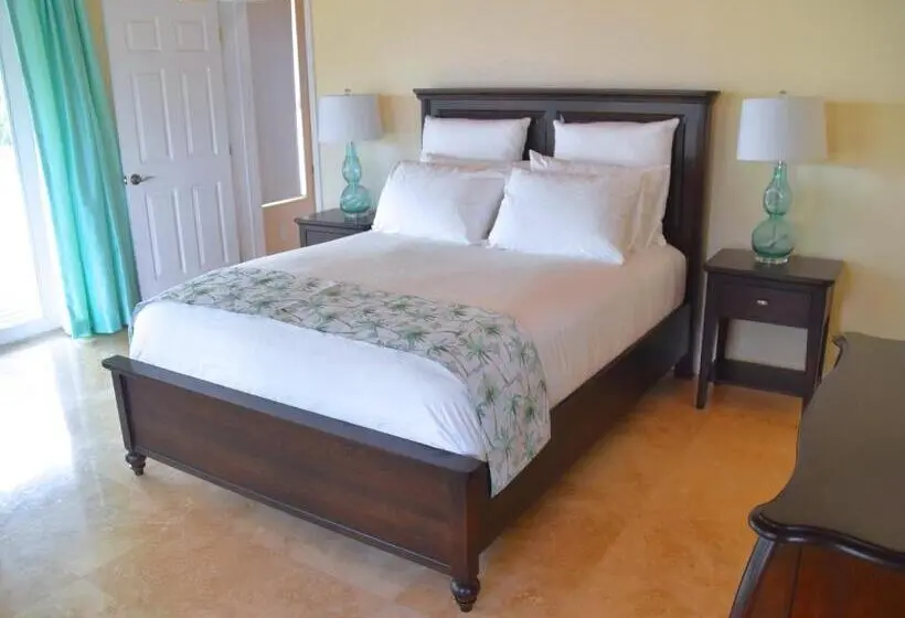 ツーベッドルーム ヴィラ, Dolphin Point Villas
