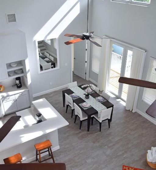 וילה דלוקס חדר שינה 1, Dolphin Point Villas