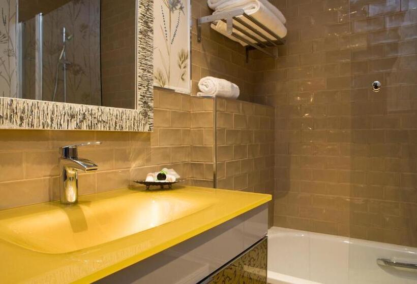 标准间, Hierbaluisa