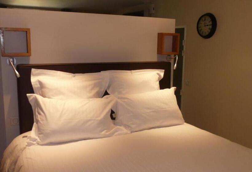 استودیوی استاندارد, Le Porche De Sarlat