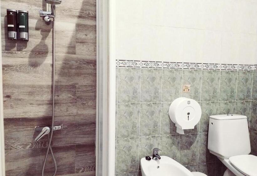 اتاق استاندارد یک نفره, Spanish Galleon Lodge