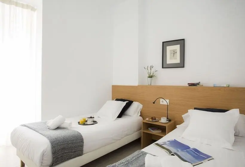 آپارتمان 3 خوابه, Singularstays Mar44
