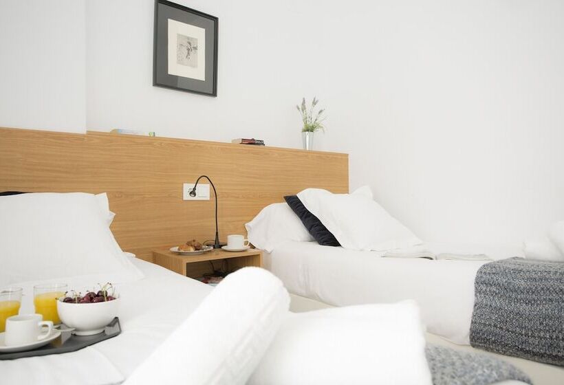شقة 3 غرف, Singularstays Mar44