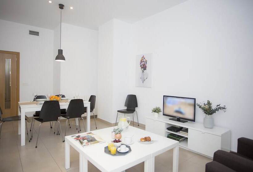 شقة 3 غرف, Singularstays Mar44