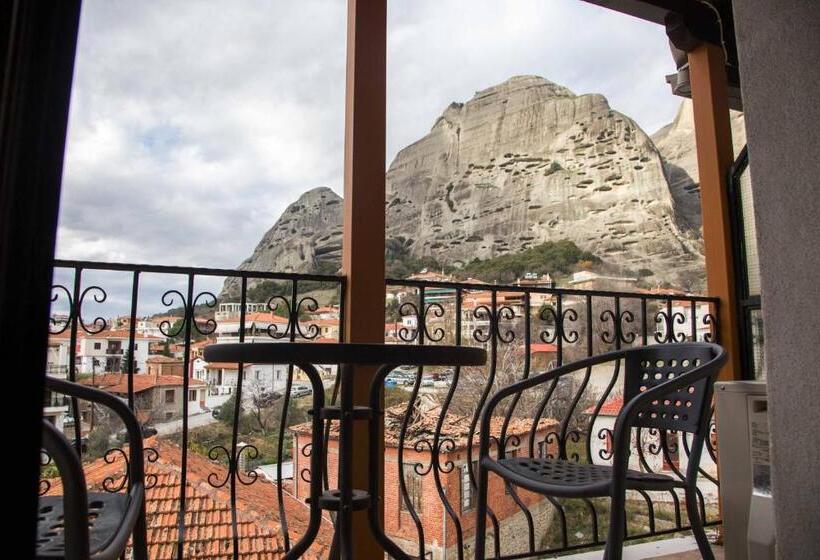 غرفة عائلية, Aeolic Star