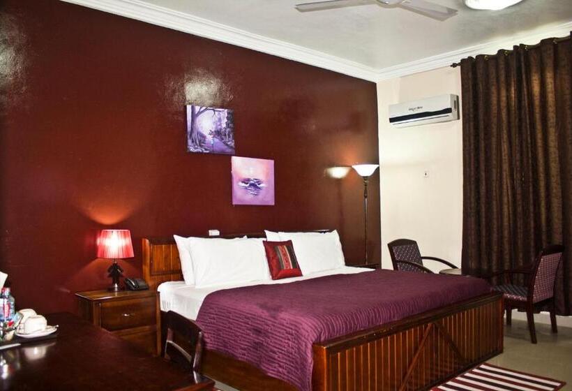 Deluxe Room, Grand Star