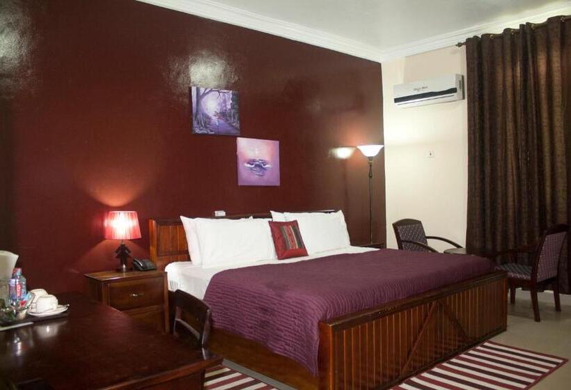 Deluxe Room, Grand Star