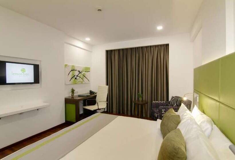 스탠다드 스튜디오, Lemon Tree Hotel, Banjara Hills, Hyderabad