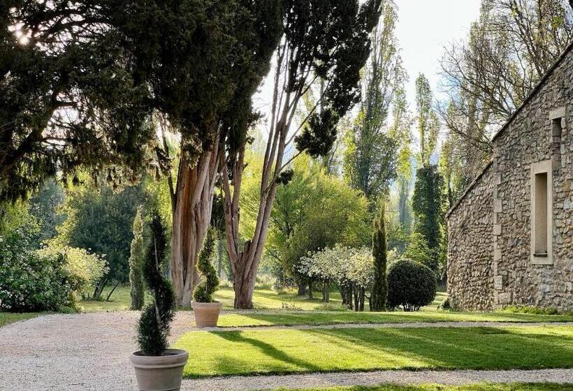 Comfort room with garden view, Mas Château Blanc