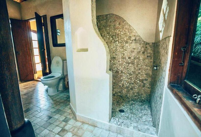 חדר משפחתי, Sarinbuana Eco Lodge