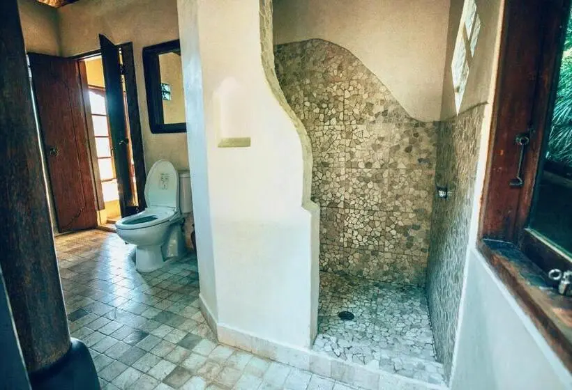 ファミリールーム, Sarinbuana Eco Lodge