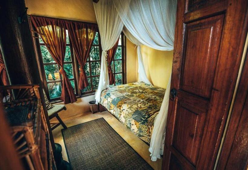 חדר משפחתי, Sarinbuana Eco Lodge