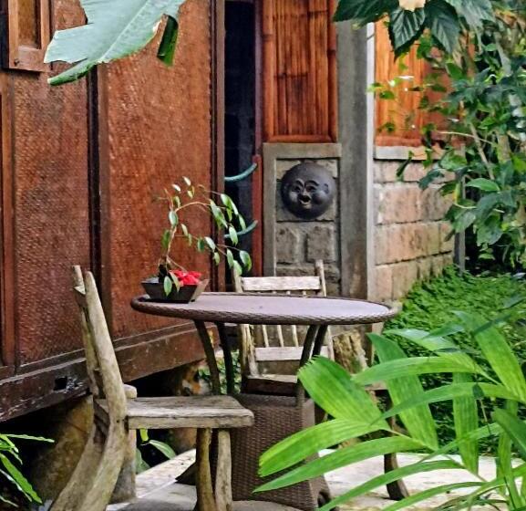 חדר סטנדרט נוף לגינה, Sarinbuana Eco Lodge