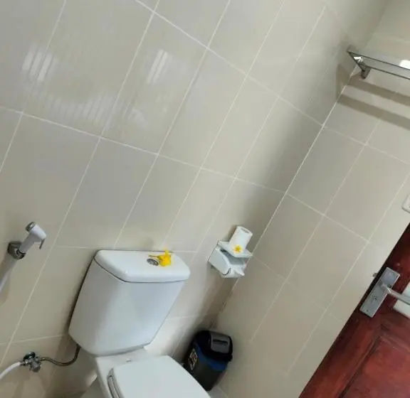 デラックスファミリールーム, Semilir Inn Senggigi
