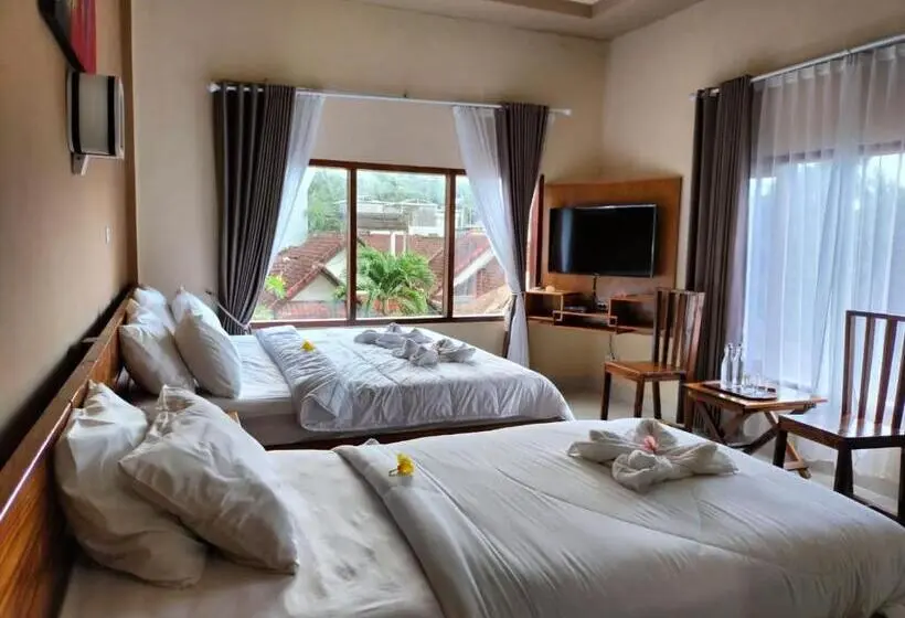 デラックスファミリールーム, Semilir Inn Senggigi