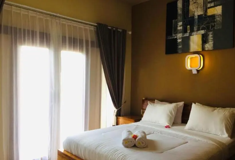 マウンテンビュースタンダードルーム, Semilir Inn Senggigi