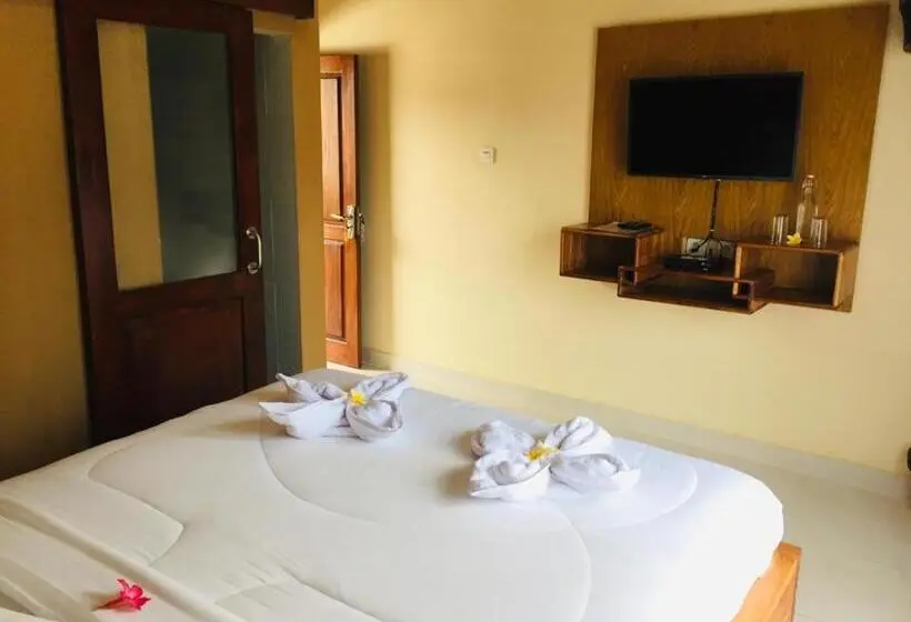 マウンテンビュースタンダードルーム, Semilir Inn Senggigi