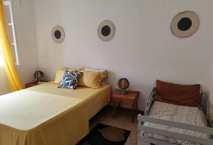 اتاق استاندارد, Mendes Homestay   B&b In The Heart Of Praia