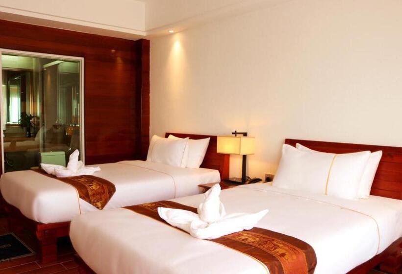 Номер Стандарт с Балконом, Chang Palace Vientiane