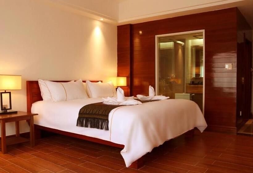 Номер Deluxe с Балконом, Chang Palace Vientiane