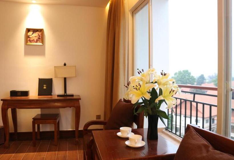 Номер Deluxe, Chang Palace Vientiane