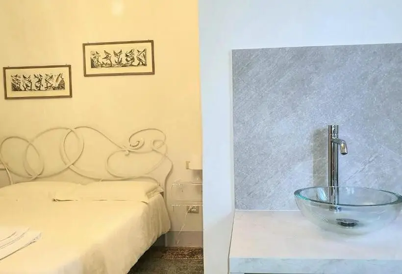 اتاق استاندارد, Relais Pacinotti Rooms