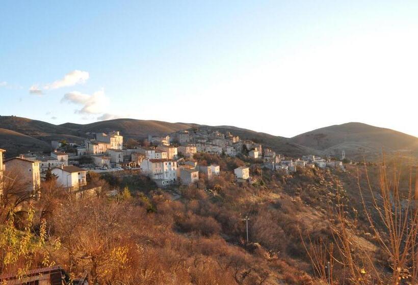 شقة غرفة واحدة, Residence Belvedere