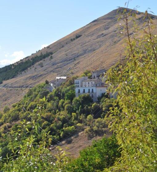 شقة غرفة واحدة, Residence Belvedere