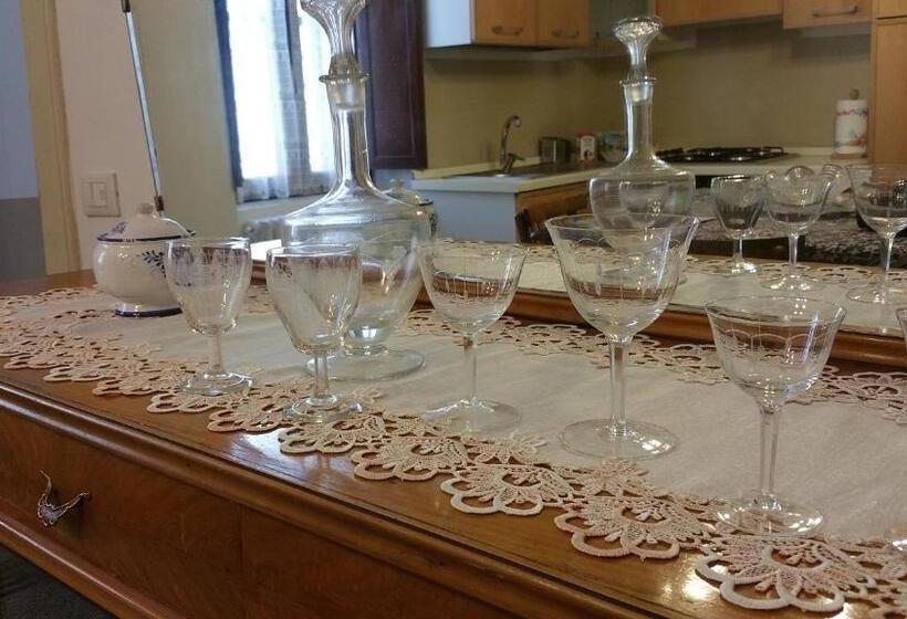 شقة غرفة واحدة, Residence Belvedere