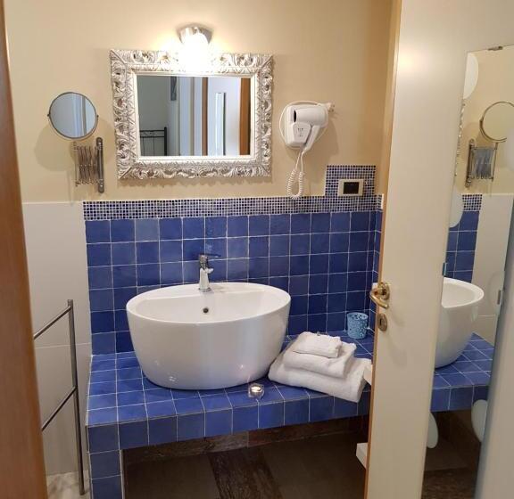 اتاق استاندارد چهار تخته, Sicily Luxury B&b