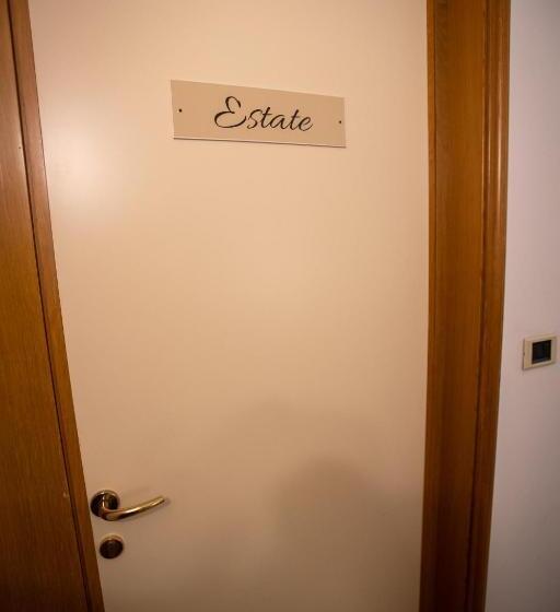 اتاق استاندارد چهار تخته, Sicily Luxury B&b