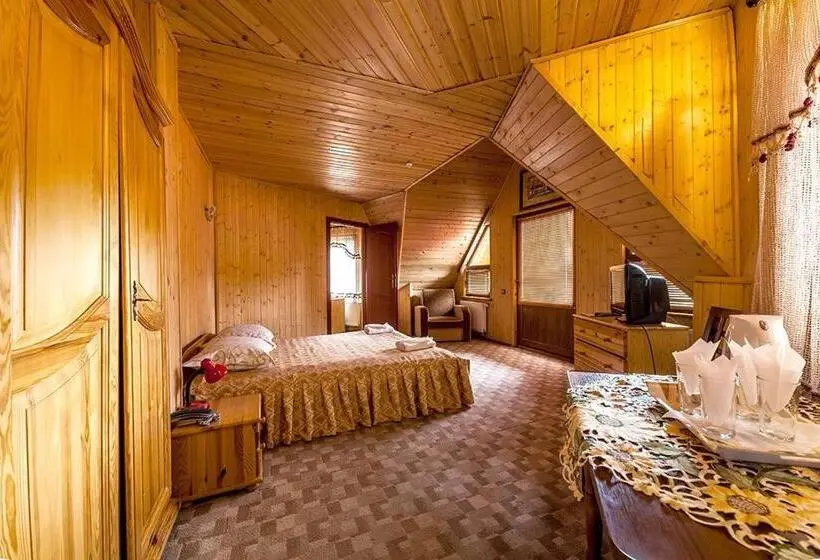 Superior Neljän Hengen Huone, ольга готель спа