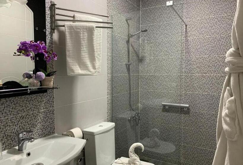 آپارتمان 2 خوابه, Appart Hotel Monaco