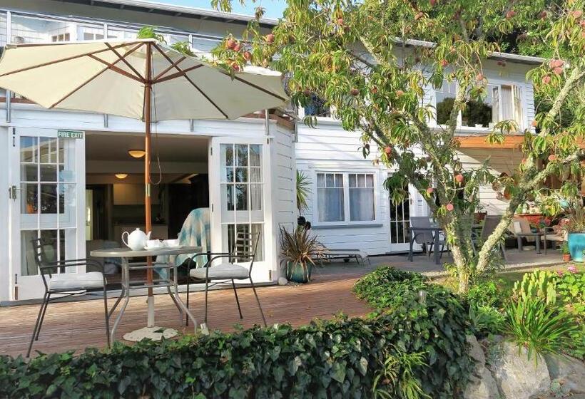Апартаменты 1 Спальня Вид на Сад, Ah House City B&b Nelson