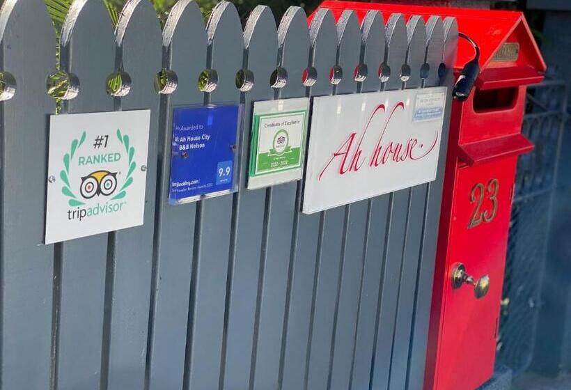 إستوديو ديلوكس, Ah House City B&b Nelson