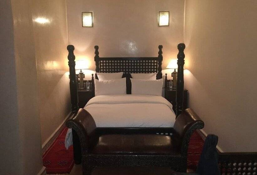 سوییت سوپریور, Gem Riad